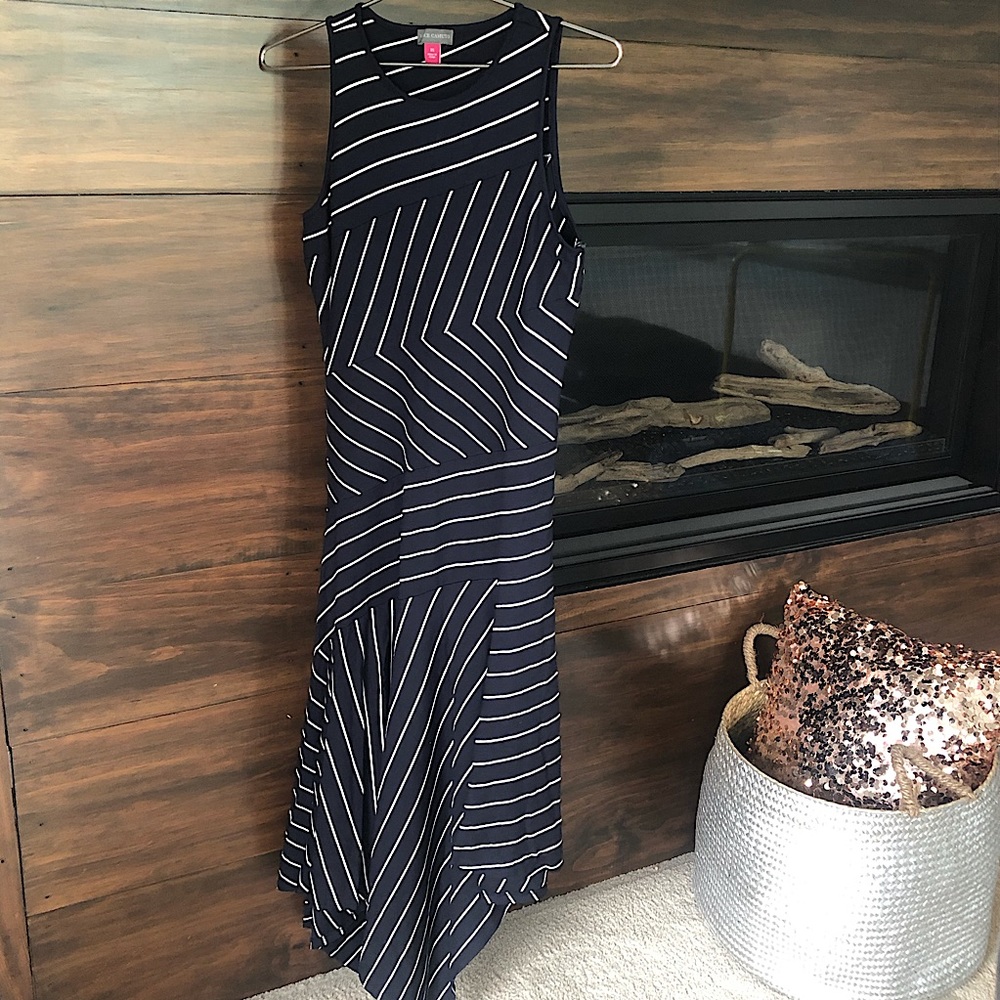 NWT Vince Camuto striped dress